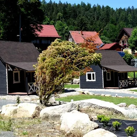 Dziedziniec Karkonoszy 別荘 ポドグジン