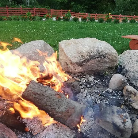 Dziedziniec Karkonoszy Dom wakacyjny *